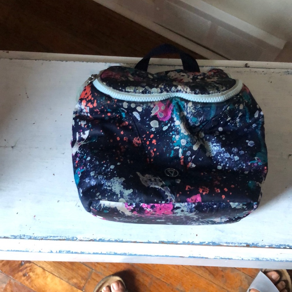 Ivviva lunch bag splatter paint print